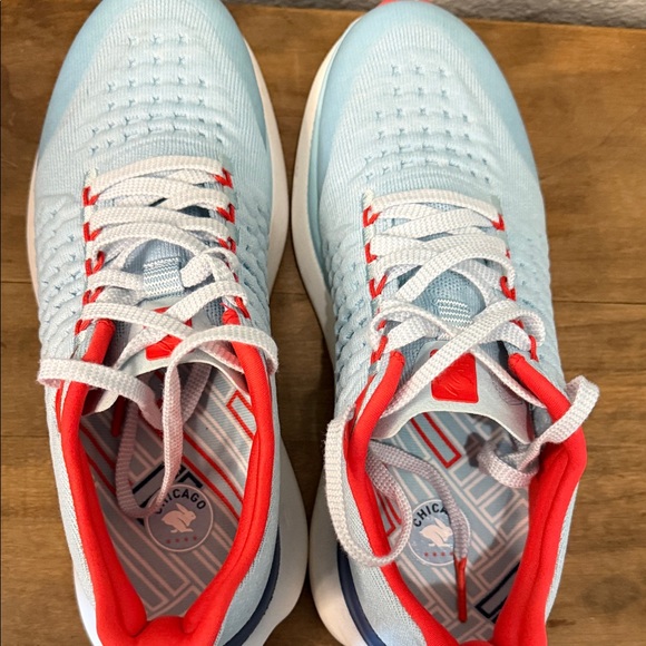 Rabbit Women’s Light Blue & Coral Athletic Sneakers size 9.5 - Picture 3 of 7